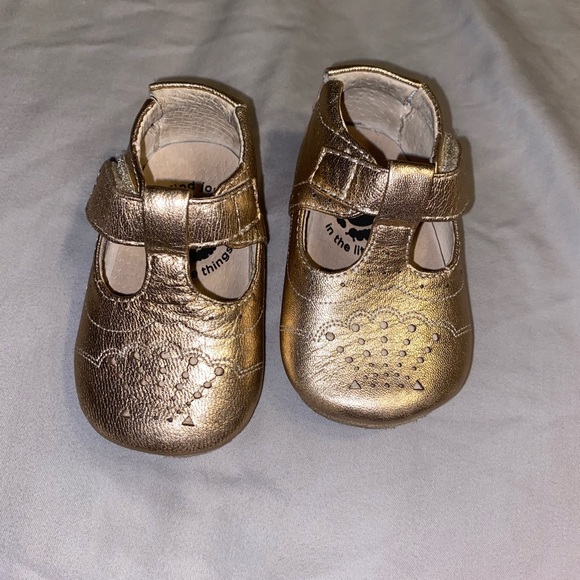 livie & Luca 0-6 month shoes - Picture 2 of 5